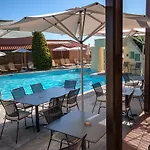 Koutouloufari Village Club فندق خيرسونِسوس