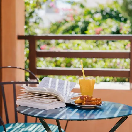 Hotel Koutouloufari Village Club