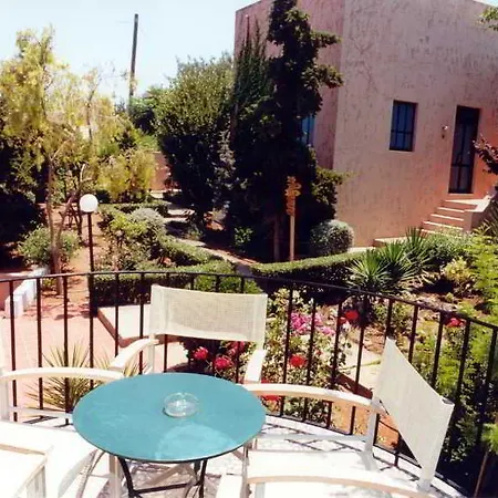 Hotel Koutouloufari Village Club 3*