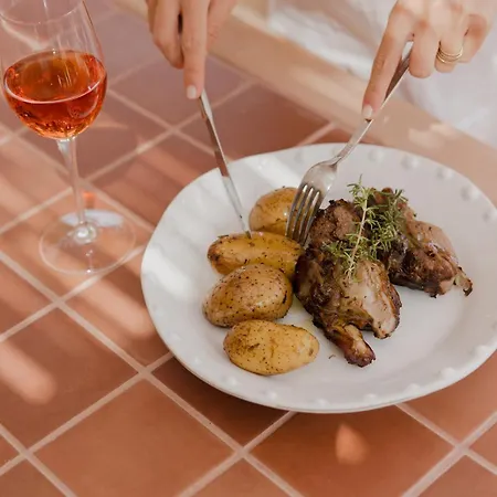 מלון Koutouloufari Village Club