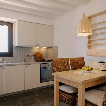 Koutouloufari Village Club מלון