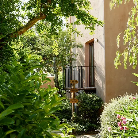 Koutouloufari Village Club 3* הרסוניסוס